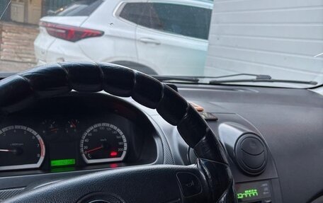 Chevrolet Aveo III, 2010 год, 350 000 рублей, 14 фотография