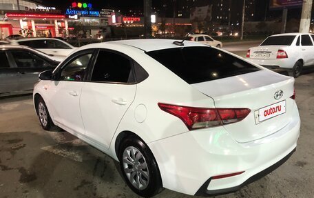 Hyundai Solaris II рестайлинг, 2018 год, 740 000 рублей, 4 фотография