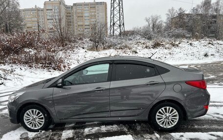 Hyundai Solaris II рестайлинг, 2016 год, 1 050 000 рублей, 2 фотография