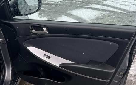 Hyundai Solaris II рестайлинг, 2016 год, 1 050 000 рублей, 14 фотография