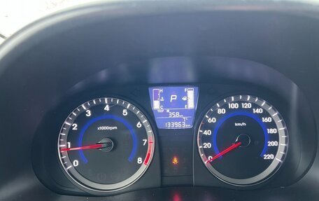 Hyundai Solaris II рестайлинг, 2016 год, 1 050 000 рублей, 16 фотография