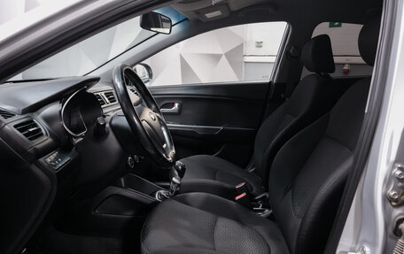 KIA Rio III рестайлинг, 2015 год, 899 000 рублей, 10 фотография