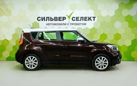 KIA Soul II рестайлинг, 2017 год, 1 600 000 рублей, 8 фотография