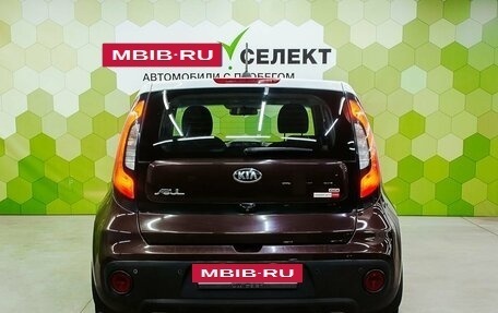 KIA Soul II рестайлинг, 2017 год, 1 600 000 рублей, 4 фотография