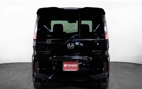 Honda Stepwgn IV, 2016 год, 2 000 000 рублей, 4 фотография