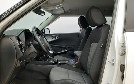 KIA Soul III, 2022 год, 2 140 000 рублей, 10 фотография