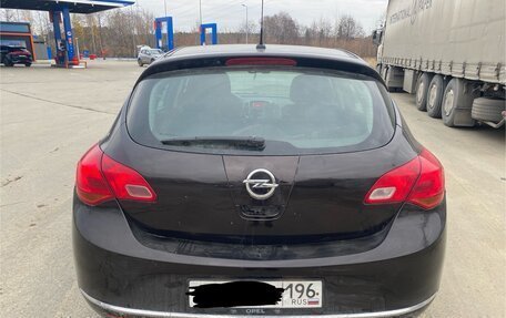 Opel Astra J, 2013 год, 350 000 рублей, 4 фотография