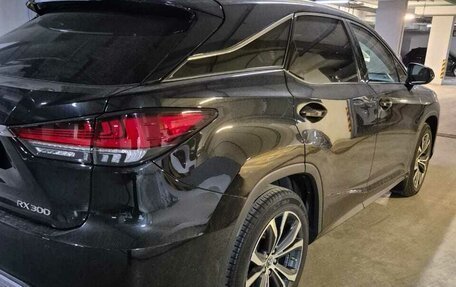 Lexus RX IV рестайлинг, 2020 год, 7 580 000 рублей, 2 фотография