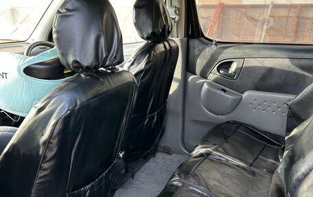 Toyota FunCargo, 2000 год, 280 000 рублей, 8 фотография