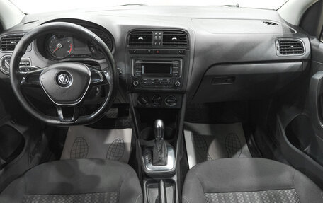 Volkswagen Polo VI (EU Market), 2015 год, 1 159 000 рублей, 11 фотография