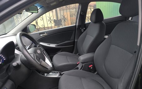 Hyundai Solaris II рестайлинг, 2011 год, 650 000 рублей, 11 фотография