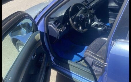 Audi A4, 2002 год, 300 000 рублей, 4 фотография