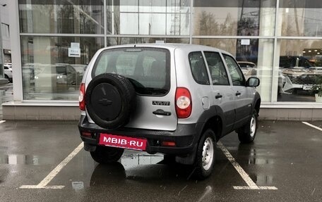 Chevrolet Niva I рестайлинг, 2016 год, 785 000 рублей, 7 фотография