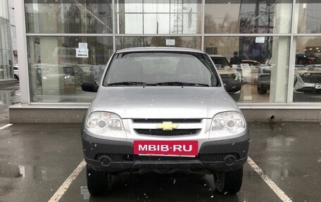 Chevrolet Niva I рестайлинг, 2016 год, 785 000 рублей, 2 фотография