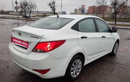 Hyundai Solaris II рестайлинг, 2015 год, 930 000 рублей, 6 фотография