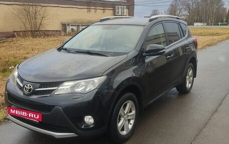 Toyota RAV4, 2013 год, 1 800 000 рублей, 8 фотография