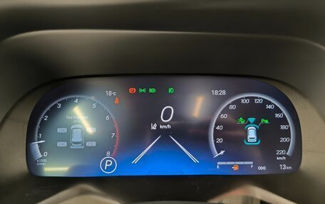 Toyota Highlander, 2025 год, 6 300 000 рублей, 20 фотография