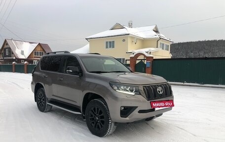 Toyota Land Cruiser Prado 150 рестайлинг 2, 2020 год, 8 300 000 рублей, 9 фотография