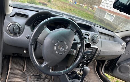 Renault Duster I рестайлинг, 2014 год, 850 000 рублей, 3 фотография