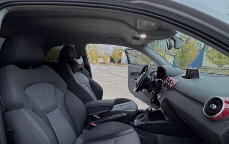 Audi A1, 2010 год, 1 100 000 рублей, 11 фотография