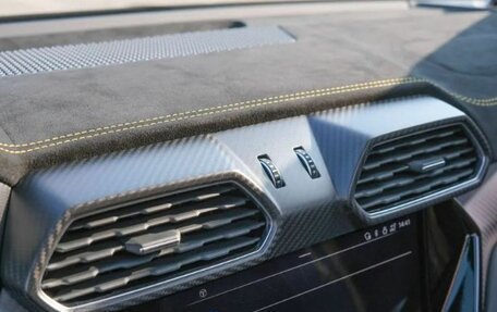 Lamborghini Urus I, 2024 год, 38 490 000 рублей, 10 фотография