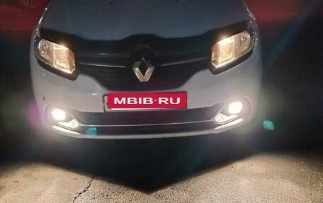 Renault Logan II, 2014 год, 450 000 рублей, 2 фотография