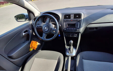 Volkswagen Polo VI (EU Market), 2015 год, 850 000 рублей, 3 фотография