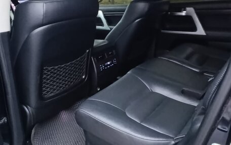 Toyota Land Cruiser 200, 2016 год, 6 000 000 рублей, 12 фотография