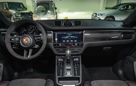 Porsche Macan I рестайлинг, 2025 год, 14 700 000 рублей, 22 фотография