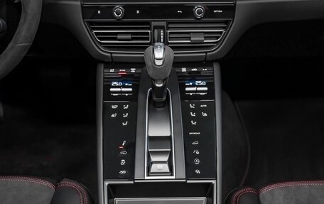 Porsche Macan I рестайлинг, 2025 год, 14 700 000 рублей, 27 фотография