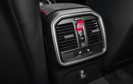 Porsche Macan I рестайлинг, 2025 год, 14 700 000 рублей, 32 фотография