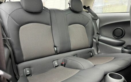 MINI Hatch, 2016 год, 1 780 000 рублей, 11 фотография