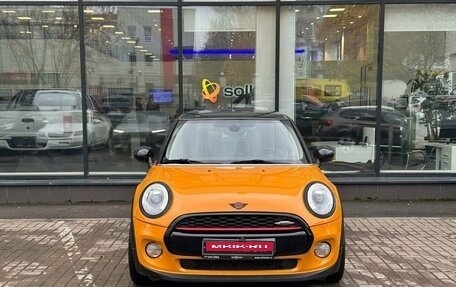 MINI Hatch, 2016 год, 1 780 000 рублей, 2 фотография