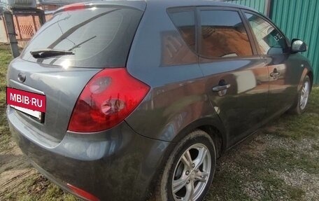 KIA cee'd I рестайлинг, 2008 год, 700 000 рублей, 2 фотография