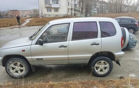 Chevrolet Niva I рестайлинг, 2006 год, 250 000 рублей, 2 фотография