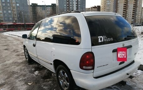 Chrysler Voyager IV, 2000 год, 350 000 рублей, 7 фотография