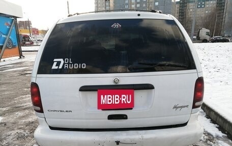 Chrysler Voyager IV, 2000 год, 350 000 рублей, 6 фотография