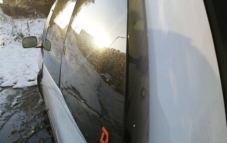 Chrysler Voyager IV, 2000 год, 350 000 рублей, 24 фотография