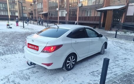 Hyundai Solaris II рестайлинг, 2016 год, 1 050 000 рублей, 7 фотография