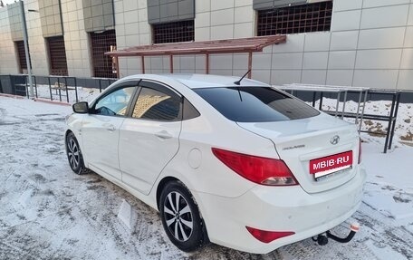 Hyundai Solaris II рестайлинг, 2016 год, 1 050 000 рублей, 12 фотография