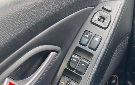 Hyundai ix35 I рестайлинг, 2013 год, 1 370 000 рублей, 8 фотография