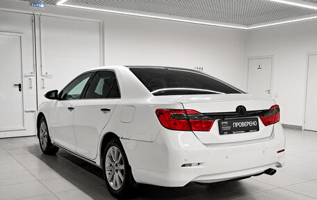 Toyota Camry, 2014 год, 1 790 000 рублей, 8 фотография