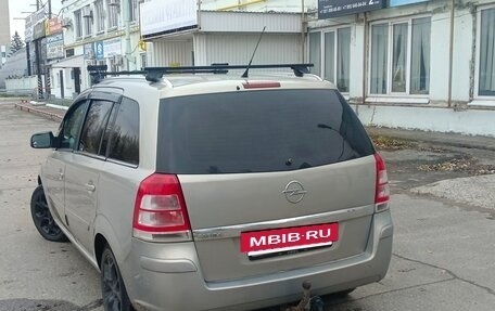 Opel Zafira B, 2010 год, 650 000 рублей, 4 фотография