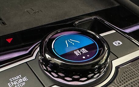 Volkswagen Tiguan, 2025 год, 4 950 000 рублей, 20 фотография