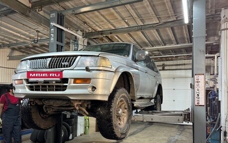 Mitsubishi Pajero Sport II рестайлинг, 1999 год, 550 000 рублей, 28 фотография