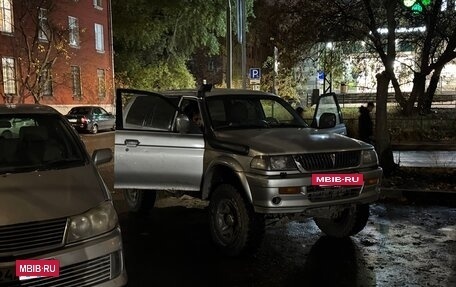 Mitsubishi Pajero Sport II рестайлинг, 1999 год, 550 000 рублей, 30 фотография