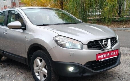 Nissan Qashqai, 2013 год, 870 000 рублей, 3 фотография