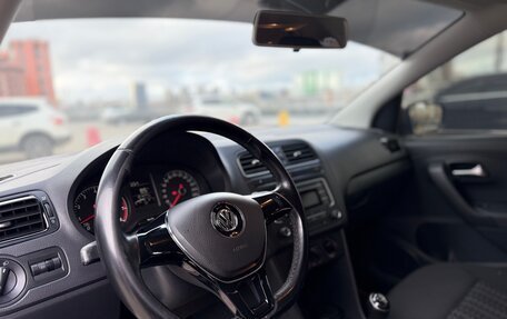 Volkswagen Polo VI (EU Market), 2017 год, 1 050 000 рублей, 11 фотография