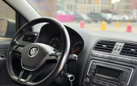 Volkswagen Polo VI (EU Market), 2017 год, 1 050 000 рублей, 10 фотография