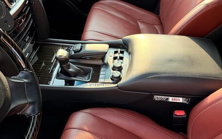Lexus LX III, 2018 год, 12 400 000 рублей, 3 фотография